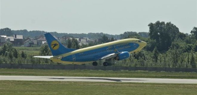 Украина и Казахстан договорились сотрудничать в сфере авиации - Фото