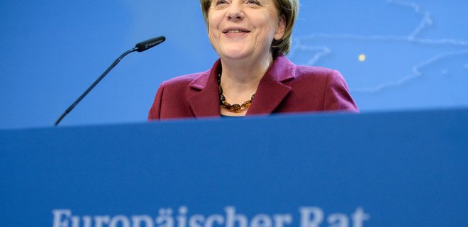 Меркель: Урегулирование кризиса в Украине остается приоритетом ЕС - Фото