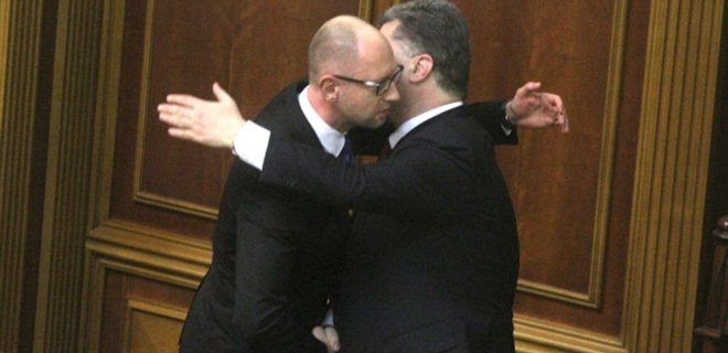 Buzzfeed: Запад сомневается, что власти Украины победят коррупцию - Фото