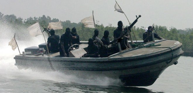 Пираты похитили двух украинцев в Нигерии - Фото