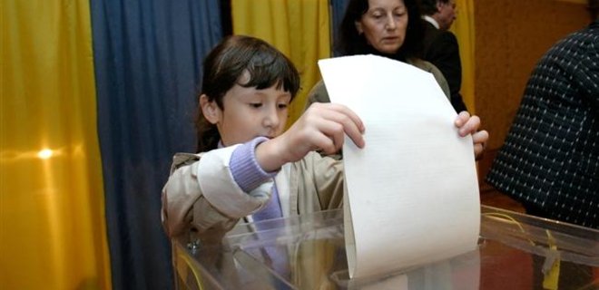В Дружковке суд разрешил проводить выборы: бюллетени признали - Фото