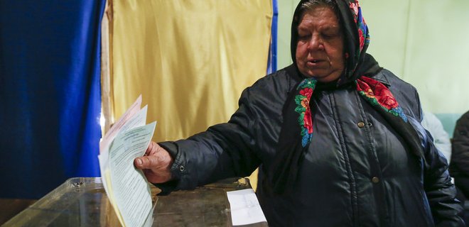 В селе на Киевщине комиссия разрешила голосовать без паспортов - Фото