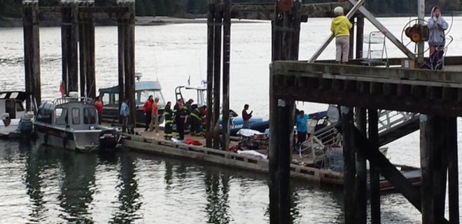 У берегов Канады затонуло экскурсионное судно: есть погибшие - Фото