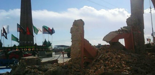 Афганистан, Индия и Пакистан пострадали от мощного землетрясения - Фото