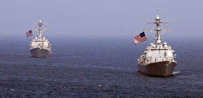 США отправили эсминец к китайским искусственным островам  - Фото