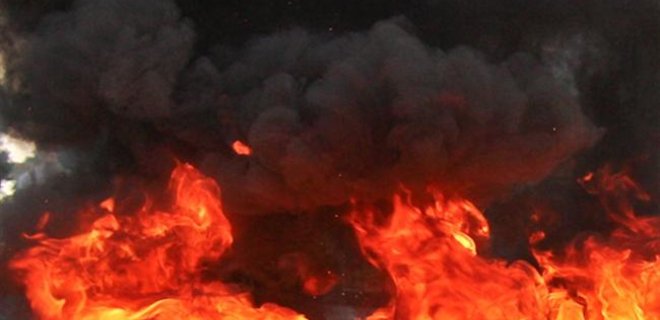 В Сватово Луганской области загорелся склад с боеприпасами - Фото