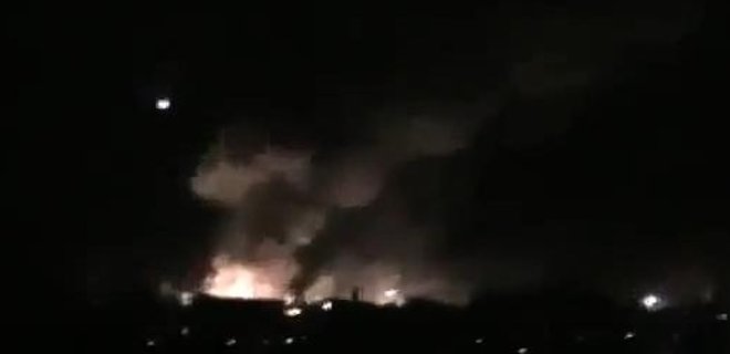 Ситуация в Сватово: Пожар ликвидирован, взрывов не слышно - Фото