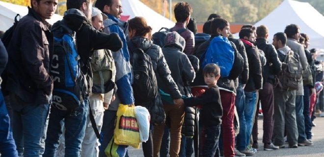 С начала сентября из стран ЕС выслали 569 мигрантов - Фото