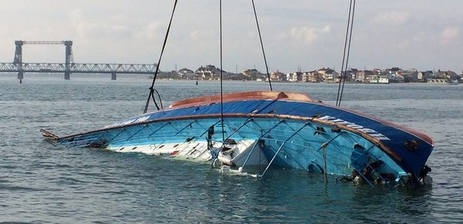 Найдено еще одно тело погибшего пассажира катера Иволга - Фото