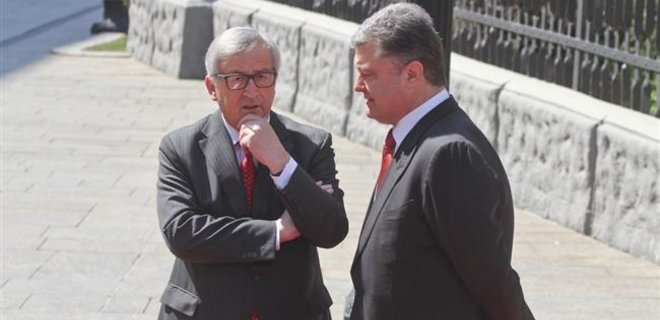 Юнкер призвал Порошенко принять законы по безвизовому режиму с ЕС - Фото