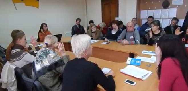 Выборы в Сватово и Новоайдарском районе назначены на декабрь - Фото