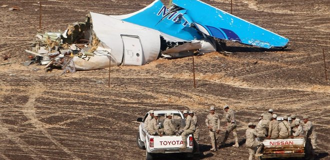 ФБР поможет России расследовать крушение Airbus A321 - Фото