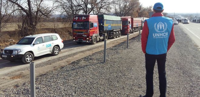 Впервые за три месяца ООН доставила гуманитарную помощь в Луганск - Фото