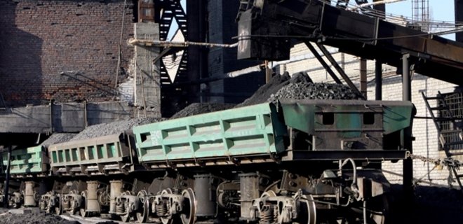 Россия продолжает вывозить уголь из Украины десятками фур - ОБСЕ - Фото