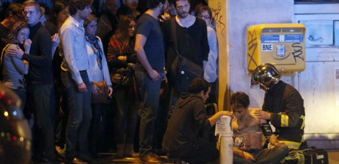 Число погибших в Париже достигло 153 человек - власти Франции - Фото