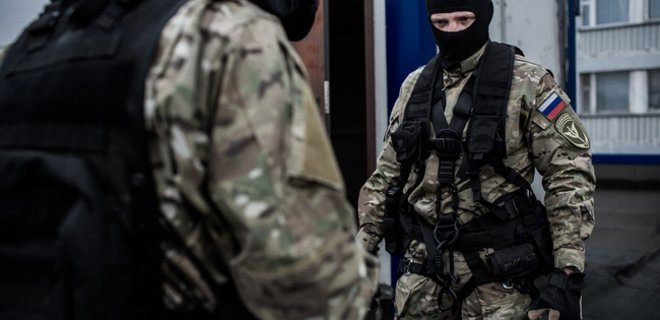 ИС: В Донбасс переброшены подразделения десанта и СОБР РФ - Фото