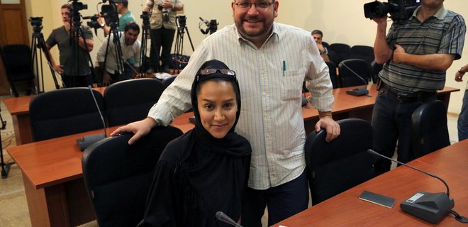 В Иране осудили за шпионаж журналиста The Washington Post - Фото