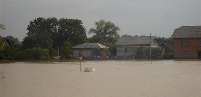 На Закарпатье объявлено гидрологическое штормовое предупреждение - Фото