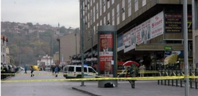 В столице Турции прогремело несколько взрывов - Фото