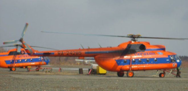 Российский вертолет Ми-8 упал в реку Енисей, 12 погибших - Фото