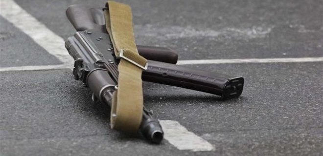 Парижские террористы купили оружие в Германии по интернету - СМИ - Фото