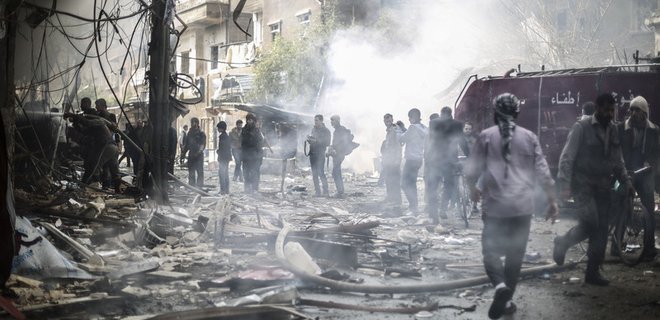 Российская авиация нанесла удар по рынку в Сирии: 40 погибших - Фото