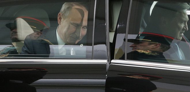 В Париже Путин опоздал на саммит ООН и пропустил минуту молчания - Фото