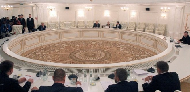 Выборы в Донбассе: на переговорах в Минске нет прогресса - Фото