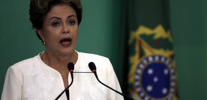 Парламент Бразилии начал процедуру импичмента президента - Фото
