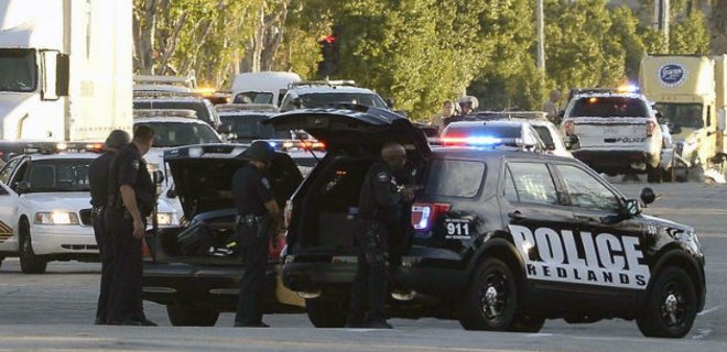 Полиция назвала имена нападавших в Калифорнии - Фото