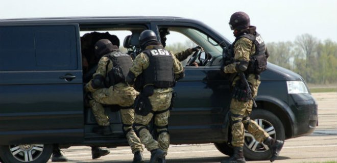 СБУ допускает связь задержанных диверсантов со спецслужбами РФ - Фото