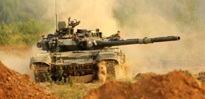Кремль планирует отправить в Сирию танкистов - разведка - Фото