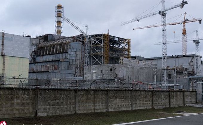 В Чернобыле журналистам показали хранилище и Укрытие-2: фото