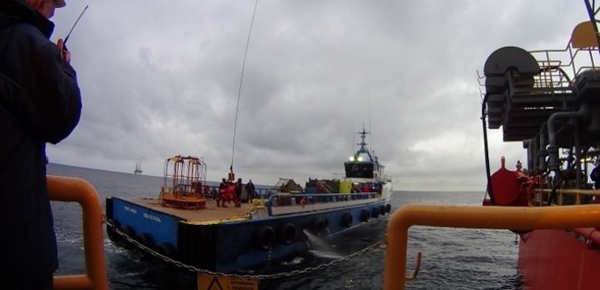 Катера РФ в Черном море принудили турецкое судно поменять курс - Фото