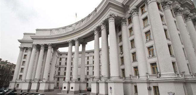 МИД Украины осудил продление ареста Савченко до 16 апреля - Фото