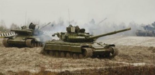 Боевики били по Красногоровке из минометов и из танка - Фото