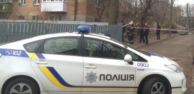 Взрыв около жилого дома в Киеве: погиб мужчина - Фото