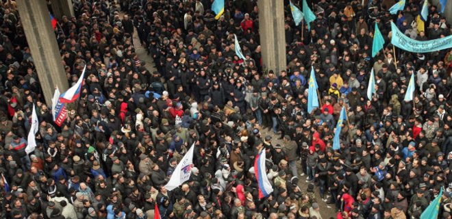 В Крыму активист получил условный срок за участие в митинге - Фото