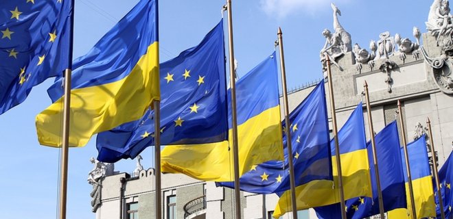 Соглашение о ЗСТ Украина - ЕС вступило в силу: что это значит - Фото