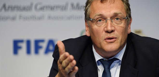 Против генерального секретаря ФИФА открыто дело - Фото