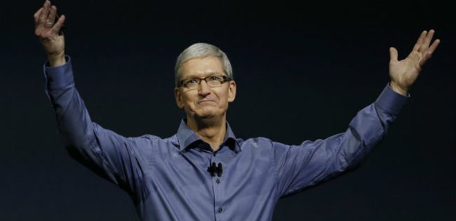 Стало известно, сколько заработал глава Apple Тим Кук в 2015 году - Фото