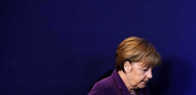 Меркель отменила поездку в Давос из-за кризиса с мигрантами - Фото