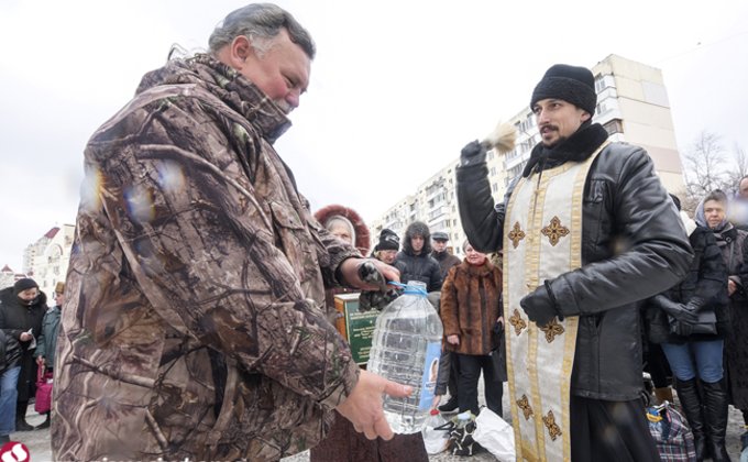Как в Киеве праздновали Крещение: фоторепортаж