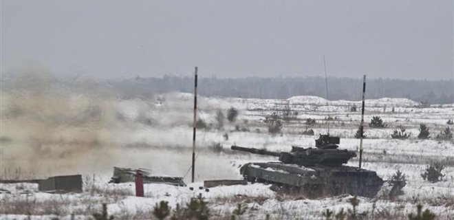 За день гибридная армия РФ 18 раз обстреляла позиции сил АТО - Фото