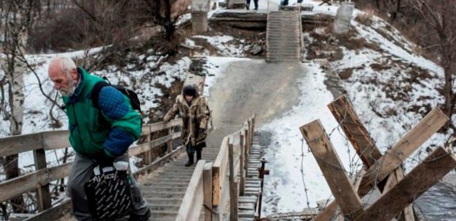 ОБСЕ предупреждает о небезопасности пересечения моста в Станице - Фото