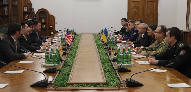 США могут направить советников в Министерство обороны Украины - Фото