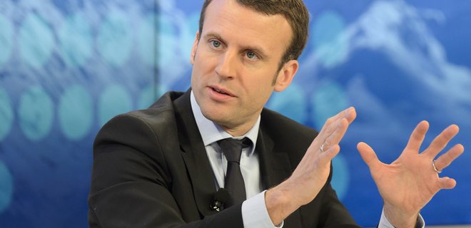 Министр экономики Франции надеется на снятие санкций с РФ летом - Фото