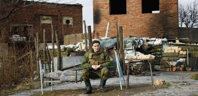 ИС: Севернее Луганска боевики развернули усиленный батальон - Фото