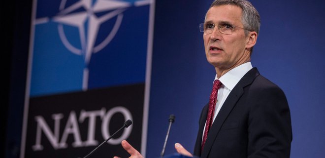 Столтенберг потребовал от РФ уважать воздушное пространство НАТО - Фото