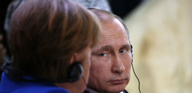 Меркель призвала Путина прекратить огонь в Донбассе - Фото